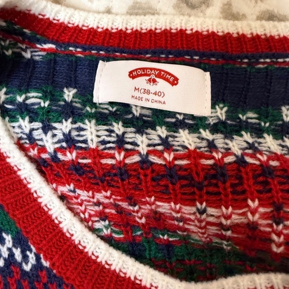 Holiday Time Ugly Christmas Sweater; Santa Woves; Men's Size Med - Picture 5 of 5